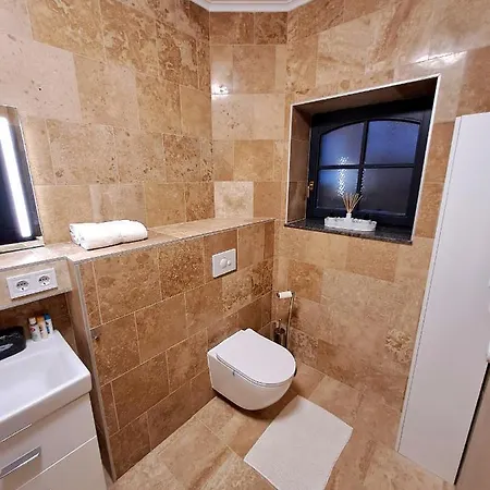 Fuege Luxury & Wellness Penzion 4*