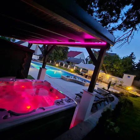 Pensiune Fuege Luxury & Wellness
